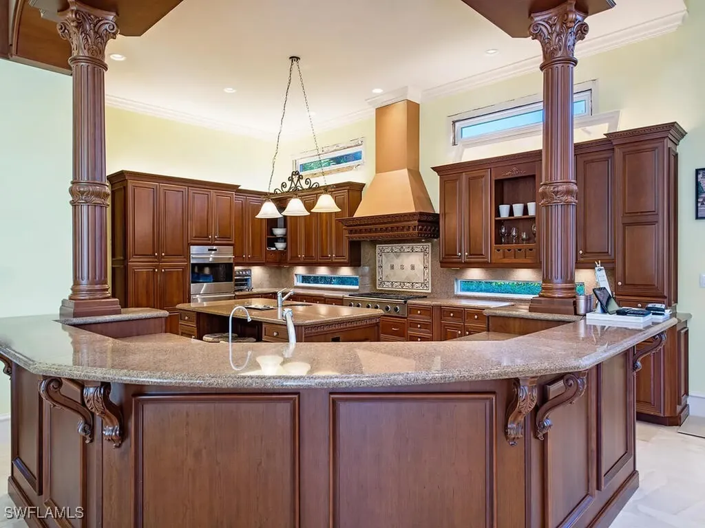 6955 Verde Way Naples FL 34108