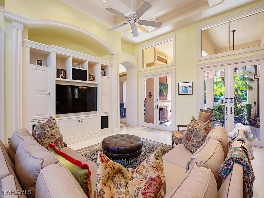 6955 Verde Way Naples FL 34108