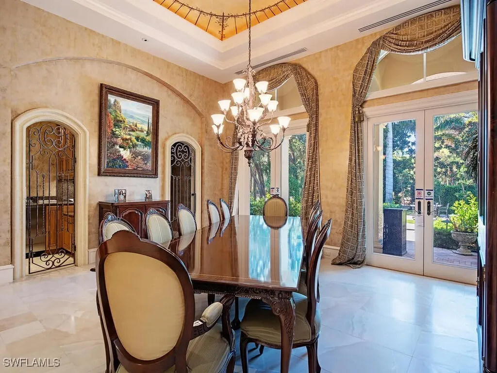 6955 Verde Way Naples FL 34108