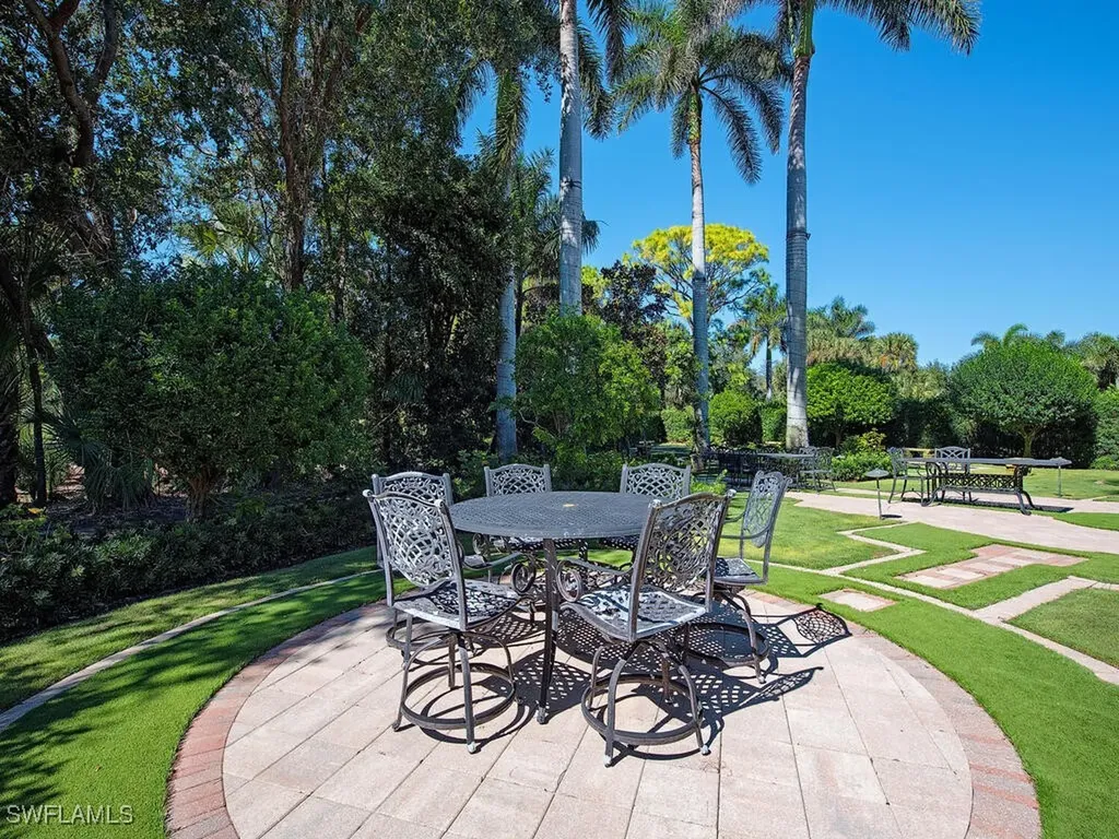 6955 Verde Way Naples FL 34108