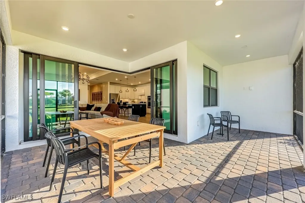 20530 Pebble Glen Drive Estero FL 33928