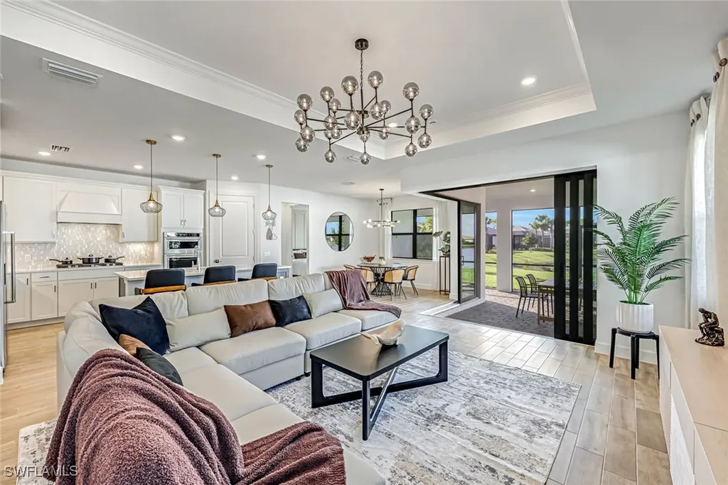 20530 Pebble Glen Drive Estero FL 33928