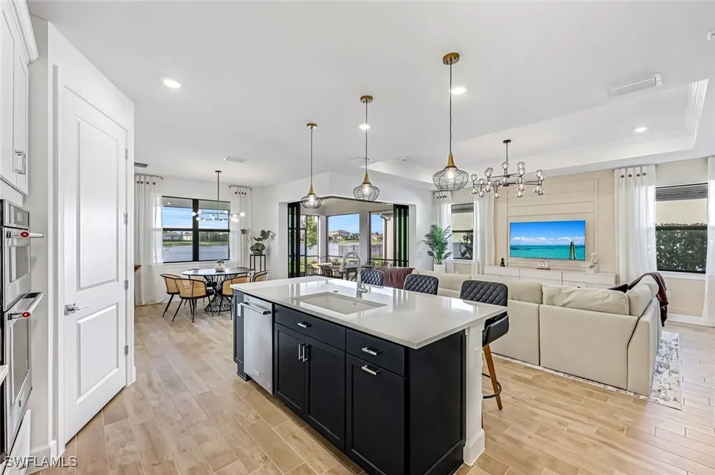 20530 Pebble Glen Drive Estero FL 33928