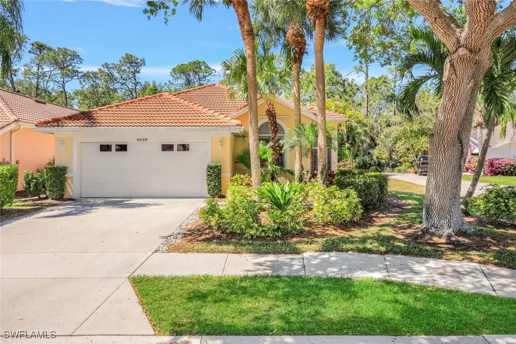 Naples FL, 6119 Manchester Place