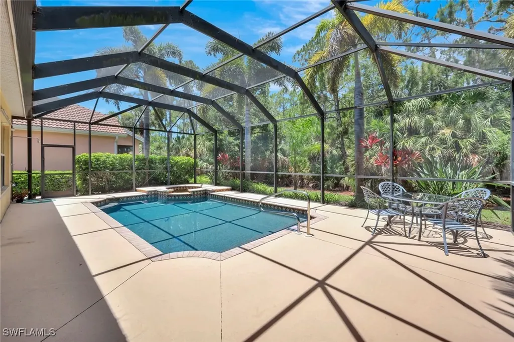 6119 Manchester Place Naples FL 34110