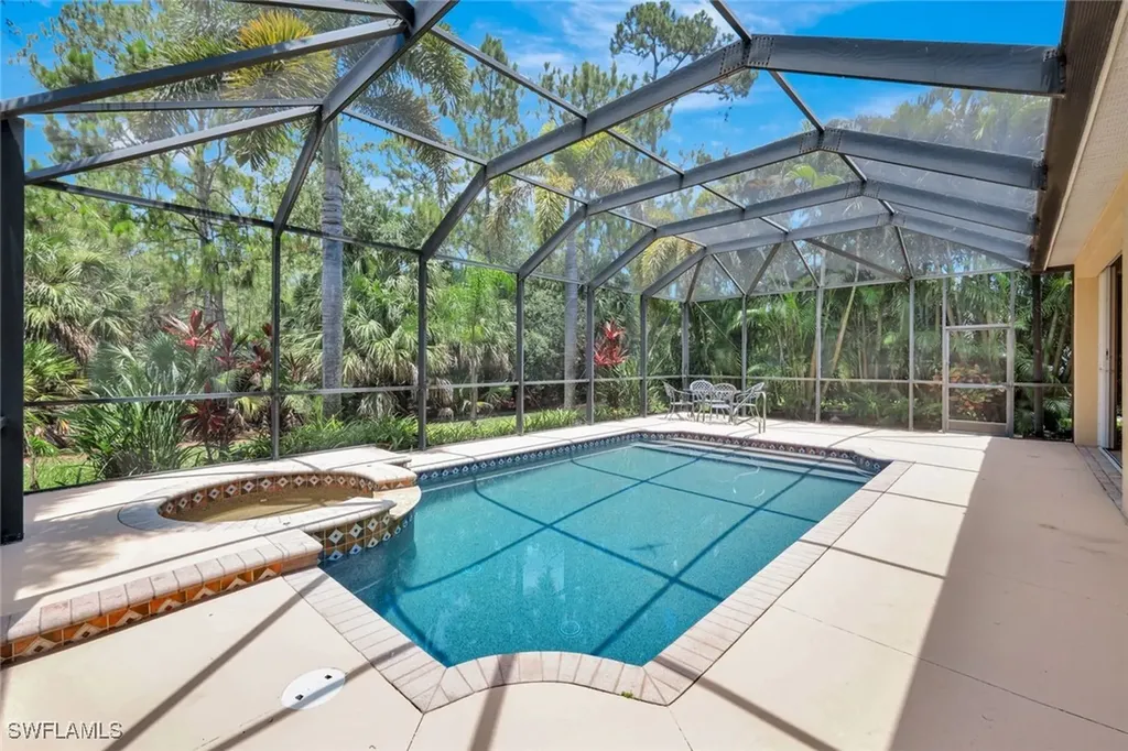 6119 Manchester Place Naples FL 34110