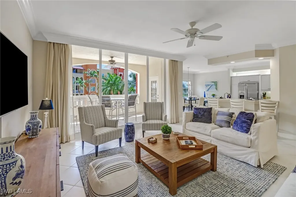 450 Bayfront Place Naples FL 34102