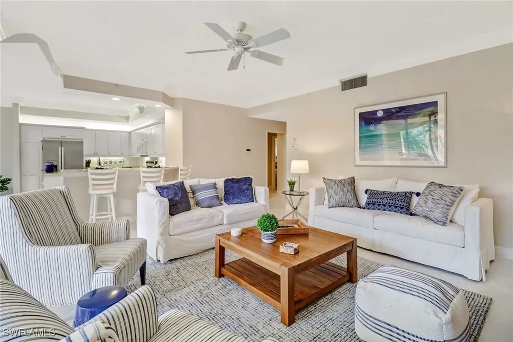 450 Bayfront Place Naples FL 34102