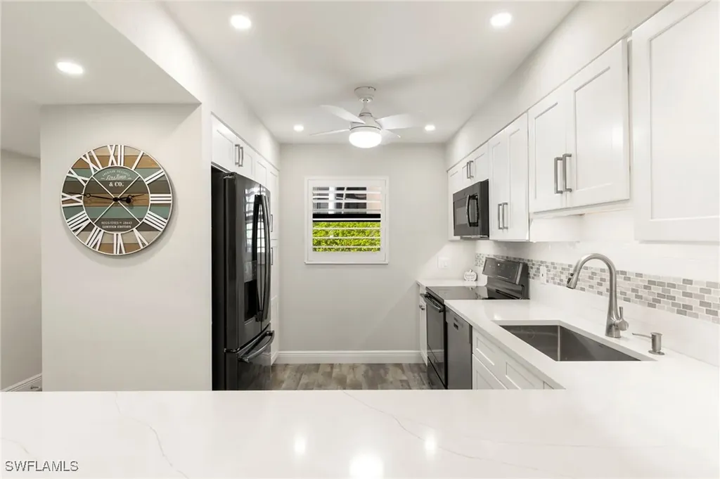 991 Collier Court Marco Island FL 34145