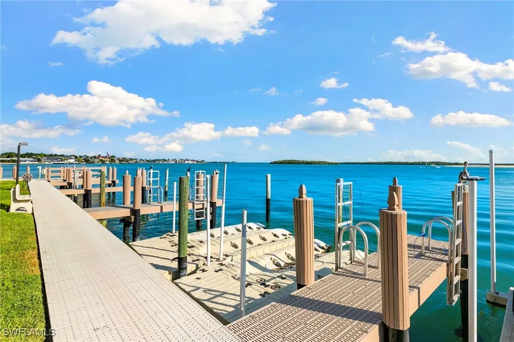 991 Collier Court Marco Island FL 34145