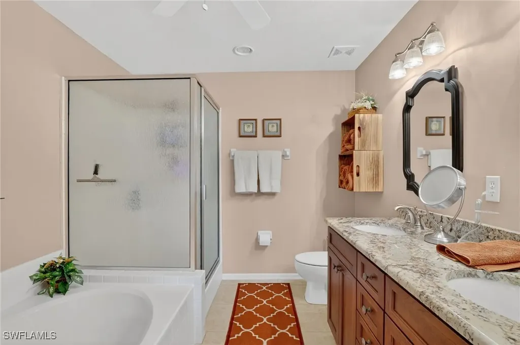 354 Dover Place Naples FL 34104