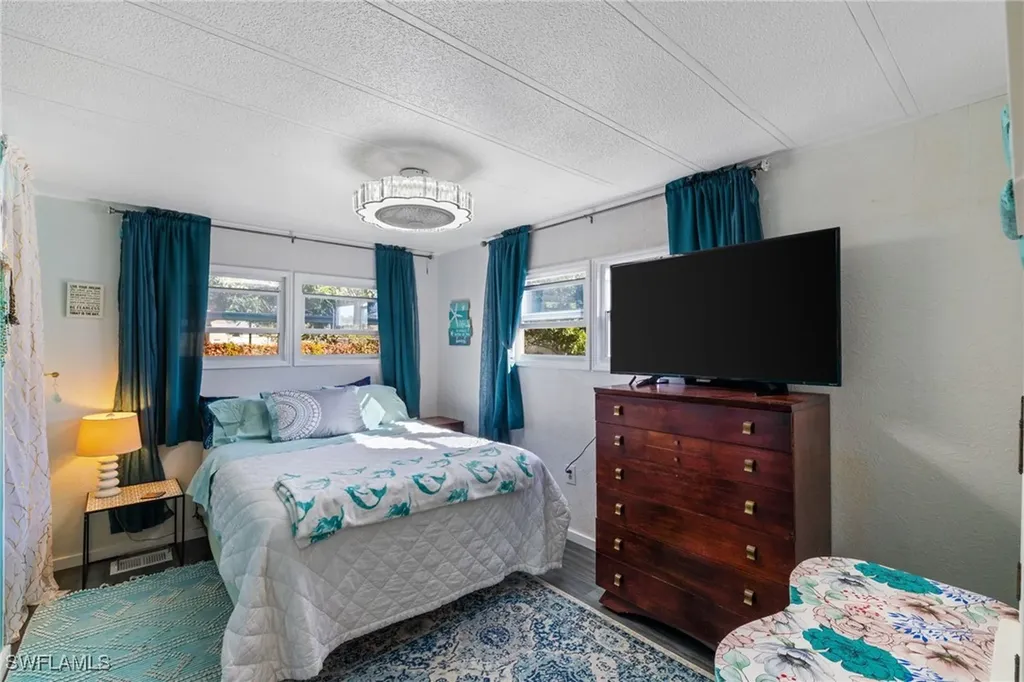 43 Enchanting Boulevard Naples FL 34112