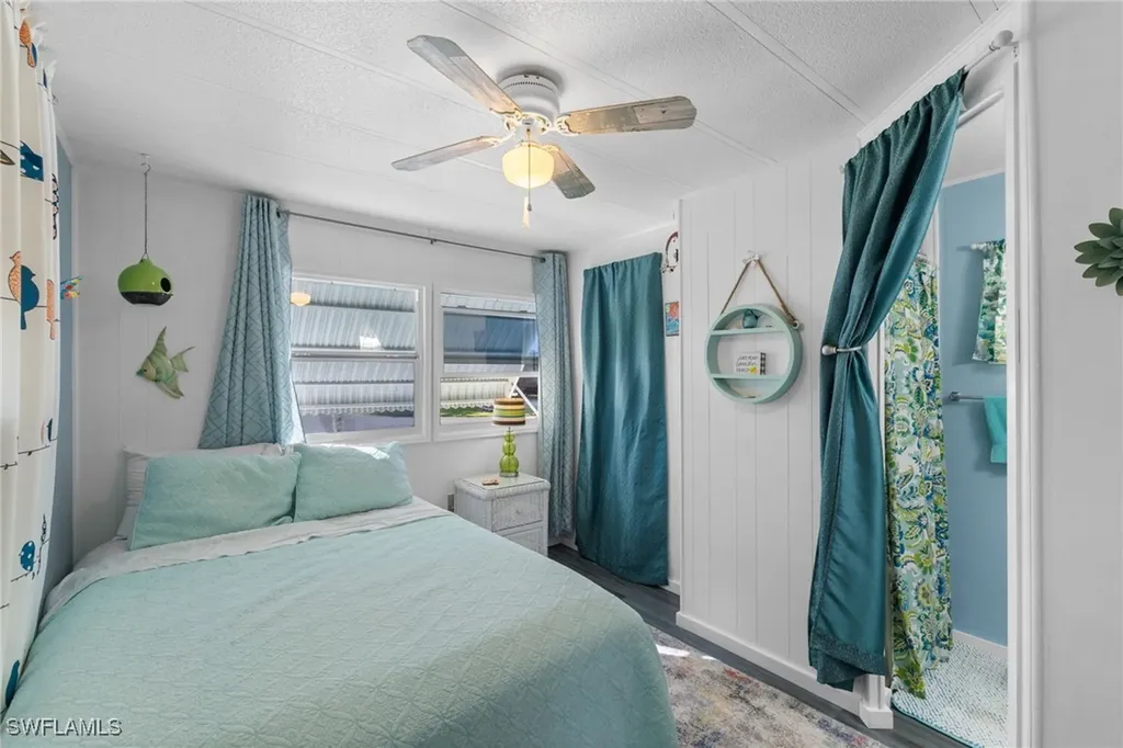 43 Enchanting Boulevard Naples FL 34112