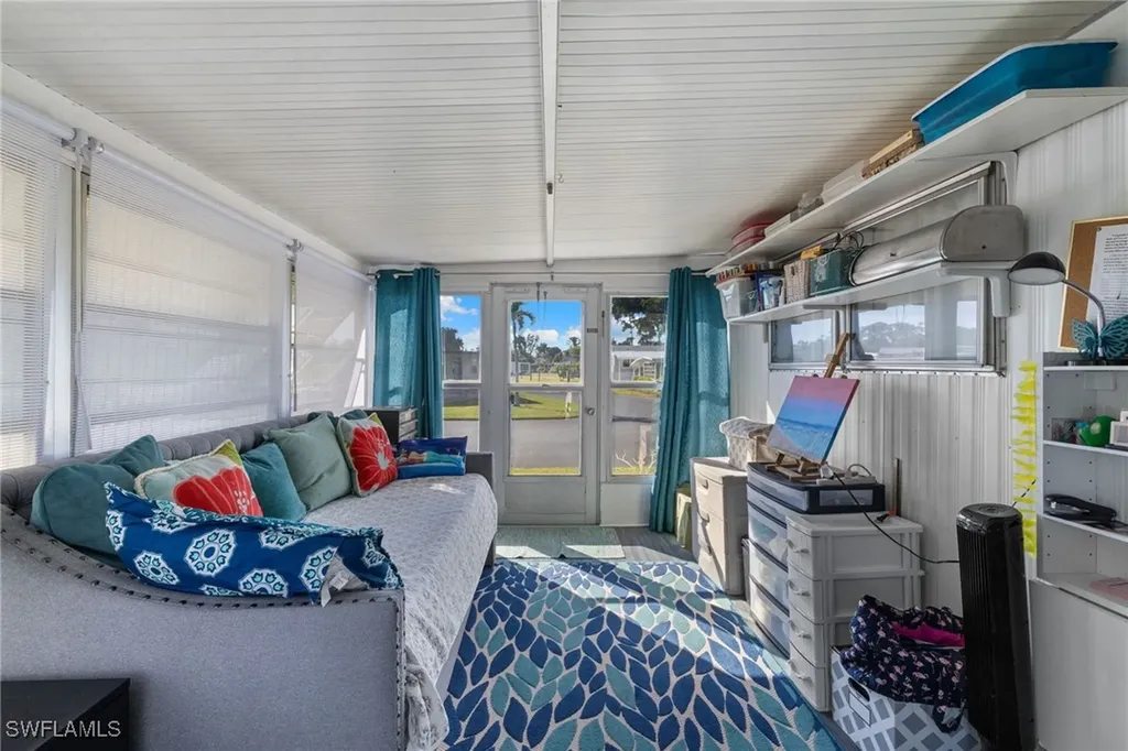 43 Enchanting Boulevard Naples FL 34112