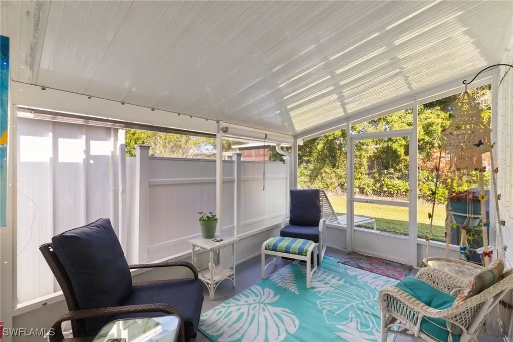 43 Enchanting Boulevard Naples FL 34112