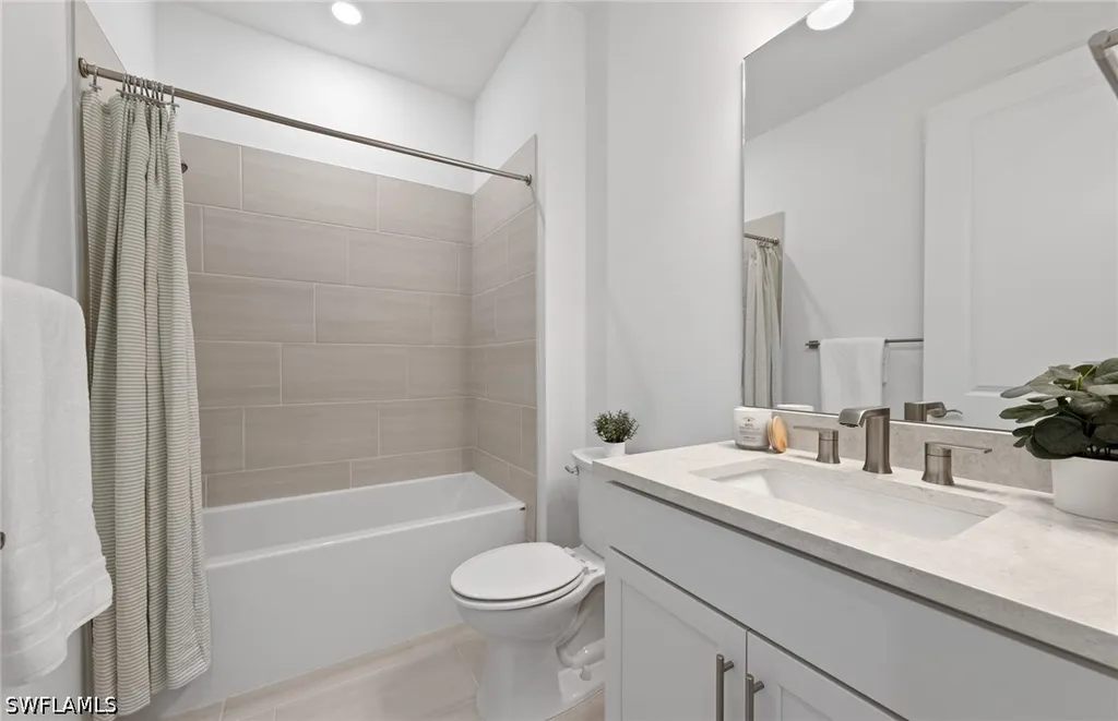 12584 Quartz Drive Alva FL 33920