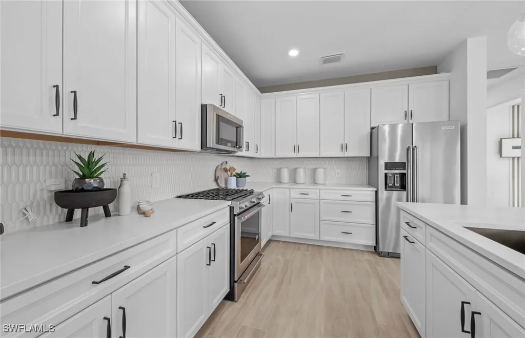 12584 Quartz Drive Alva FL 33920