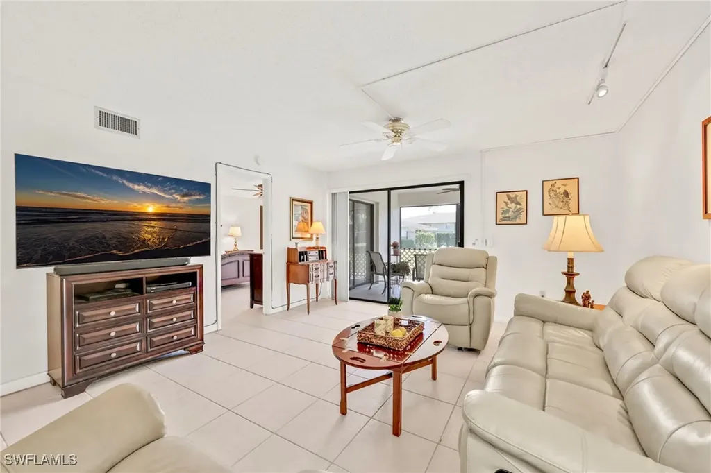151 Cypress Way E Naples FL 34110