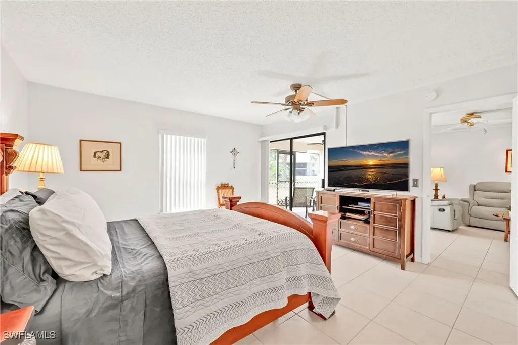 151 Cypress Way E Naples FL 34110