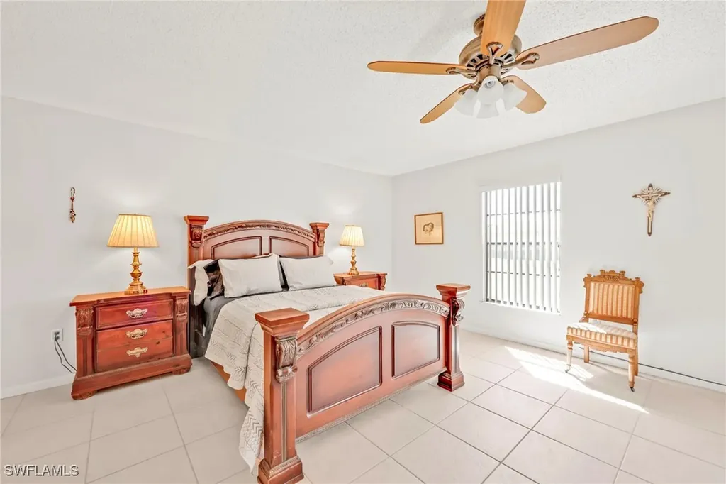 151 Cypress Way E Naples FL 34110