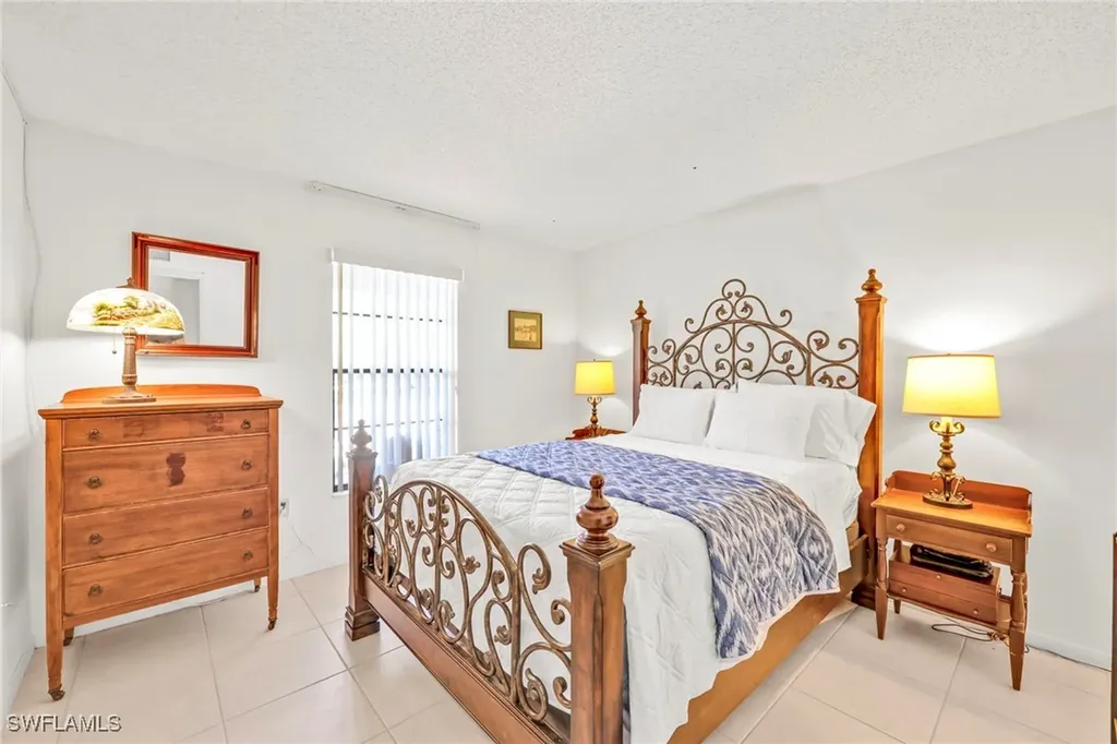 151 Cypress Way E Naples FL 34110