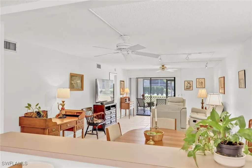 151 Cypress Way E Naples FL 34110