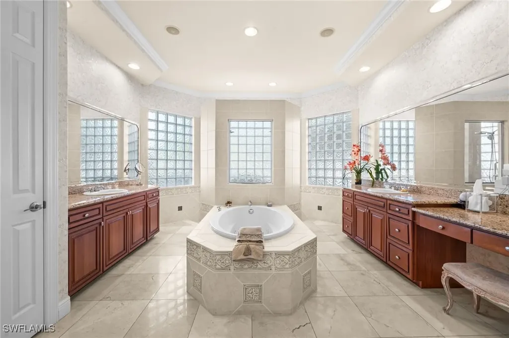8766 Largo Mar Drive Estero FL 33967