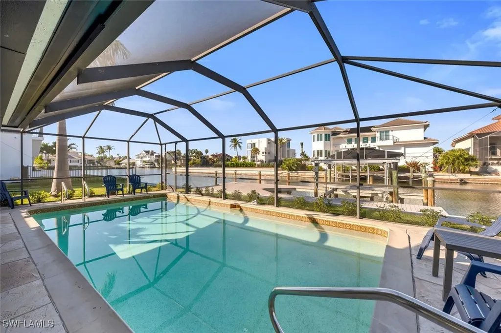 385 Willet Avenue Naples FL 34108