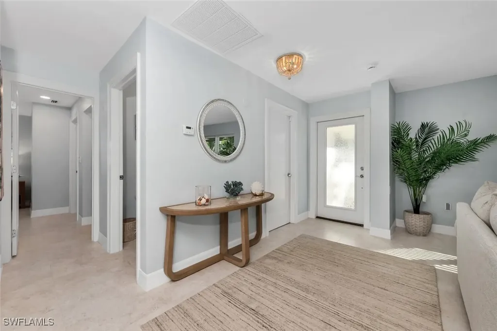 385 Willet Avenue Naples FL 34108