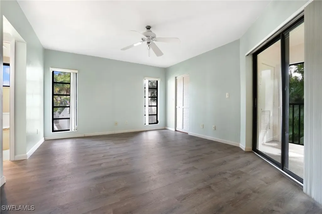1814 Kings Lake Boulevard Naples FL 34112