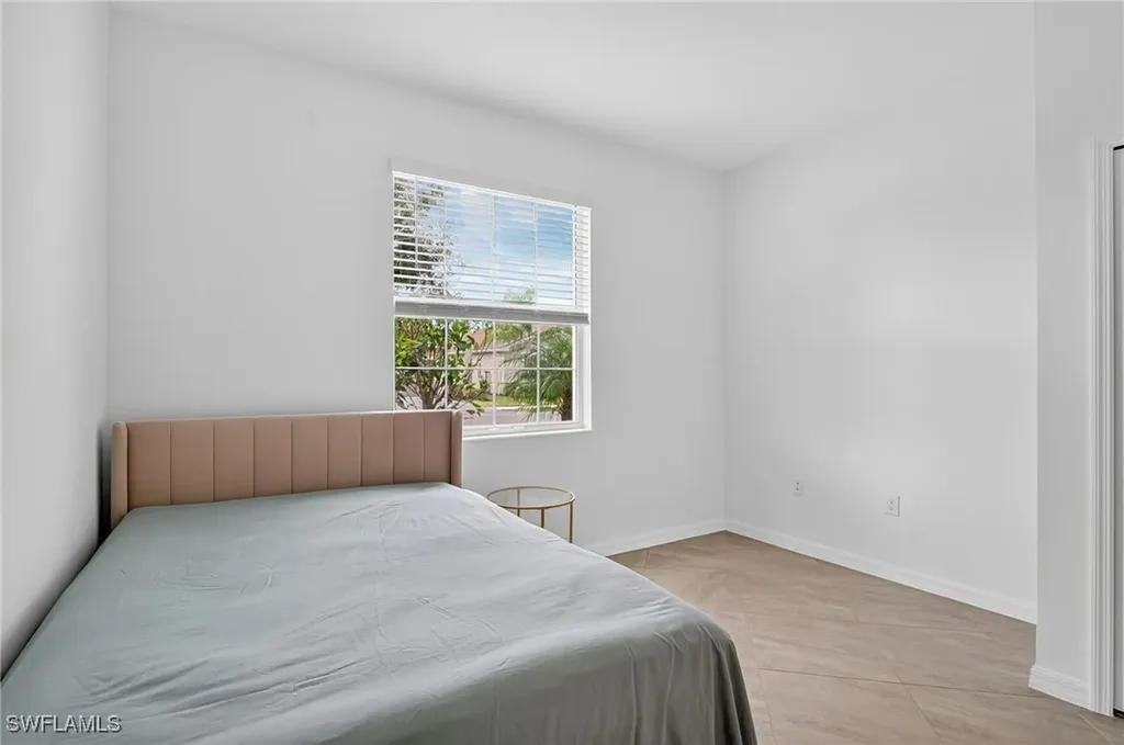2126 Hamlin Street Naples FL 34120