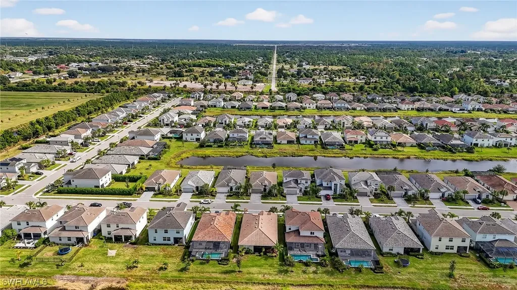 2126 Hamlin Street Naples FL 34120