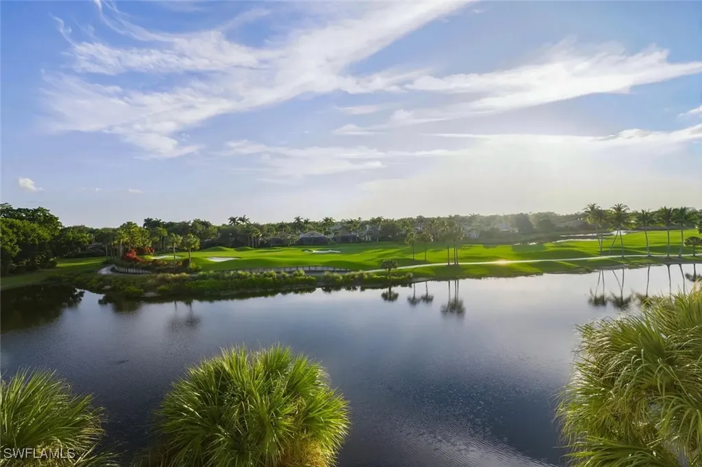 1590 Clermont Drive Naples FL 34109