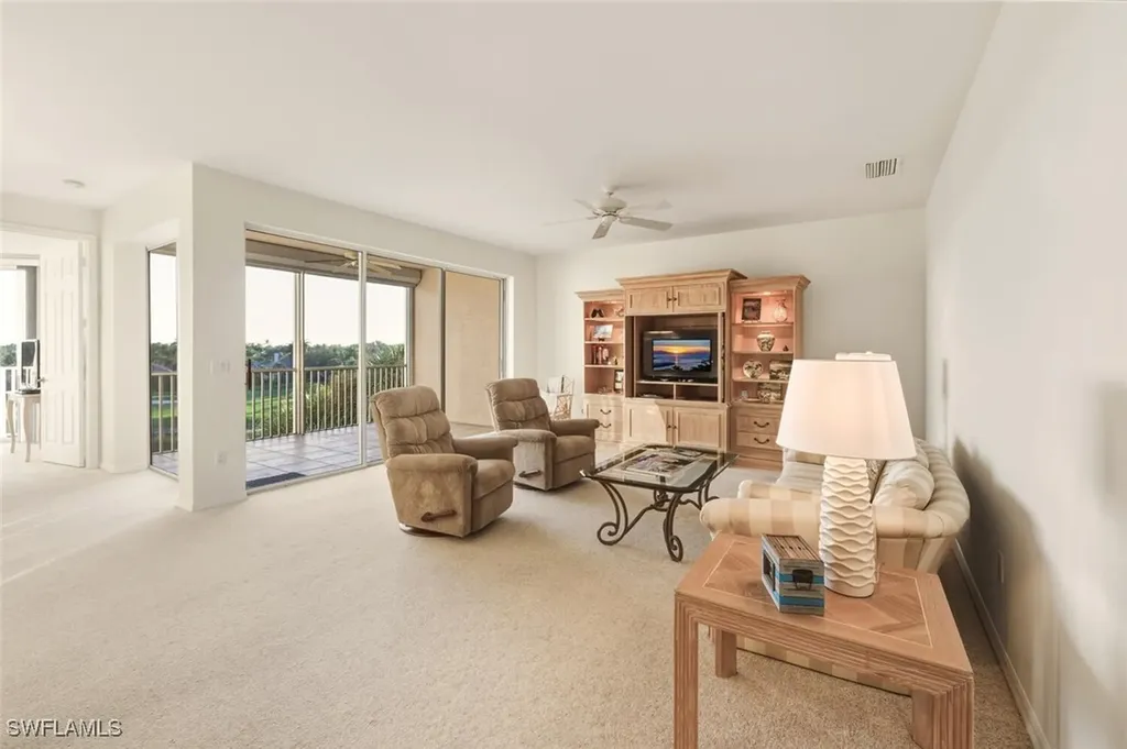 1590 Clermont Drive Naples FL 34109