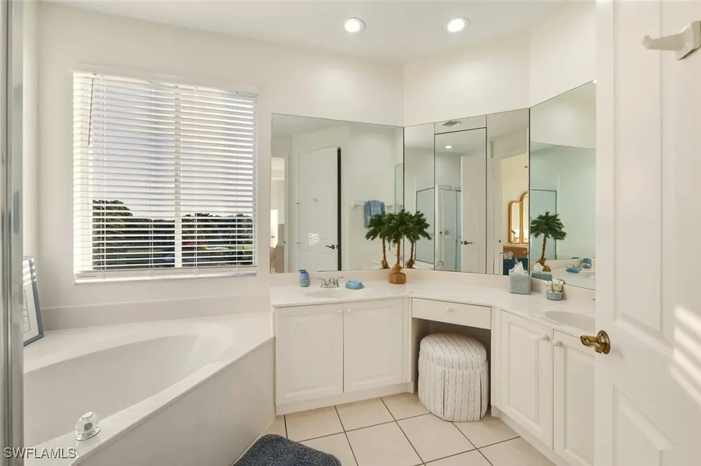 1590 Clermont Drive Naples FL 34109