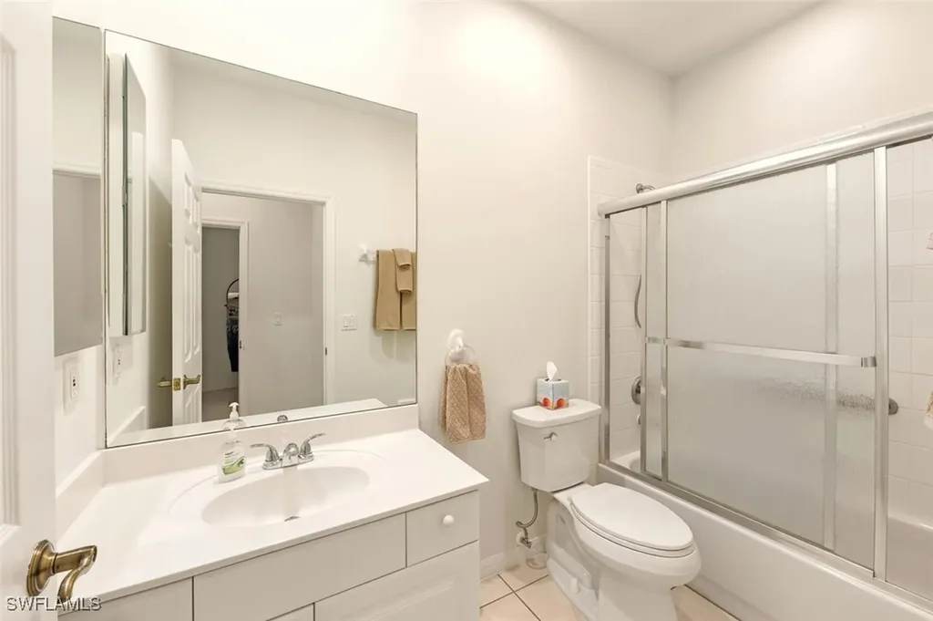 1590 Clermont Drive Naples FL 34109
