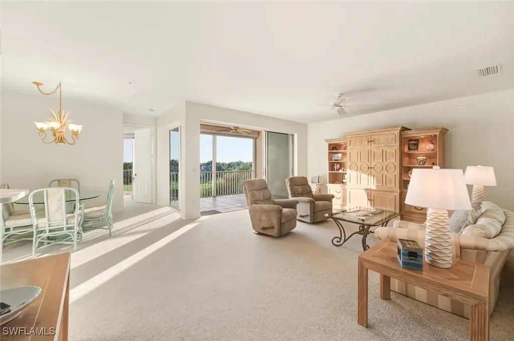 1590 Clermont Drive Naples FL 34109