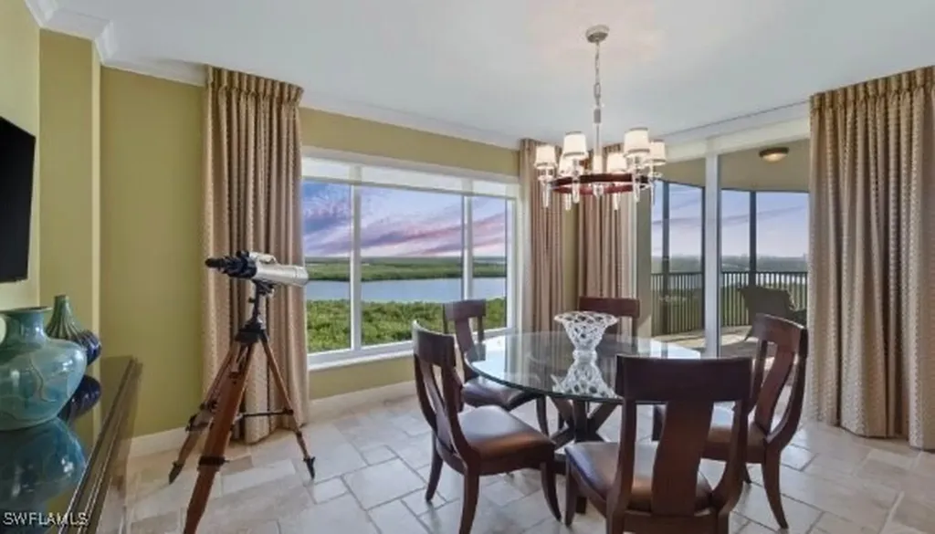 Naples FL, 1050 Borghese Lane, Unit 1004