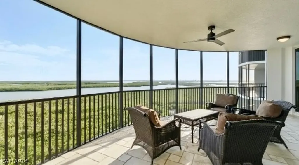 1050 Borghese Lane Naples FL 34114