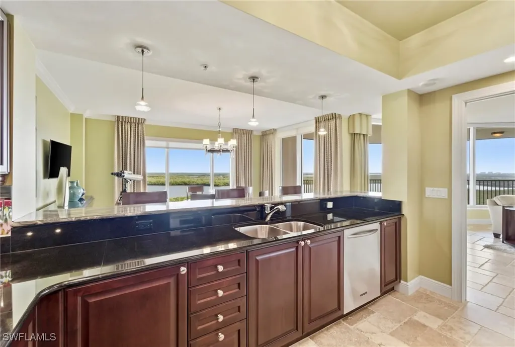 1050 Borghese Lane Naples FL 34114
