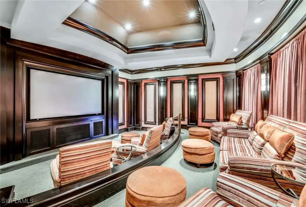 1050 Borghese Lane Naples FL 34114