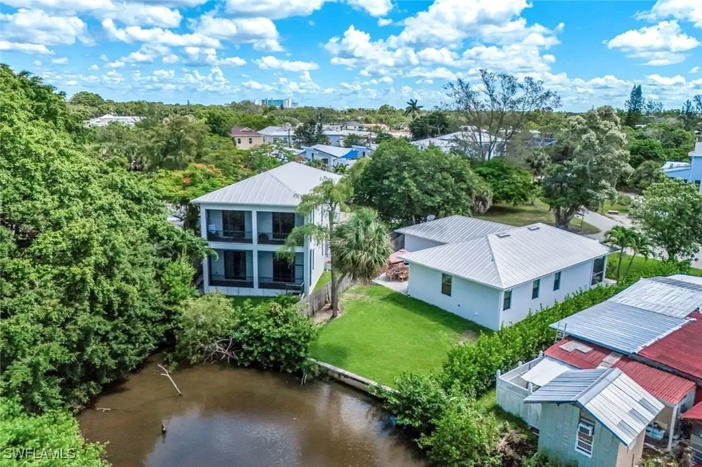 3980 Full Moon Court Naples FL 34112