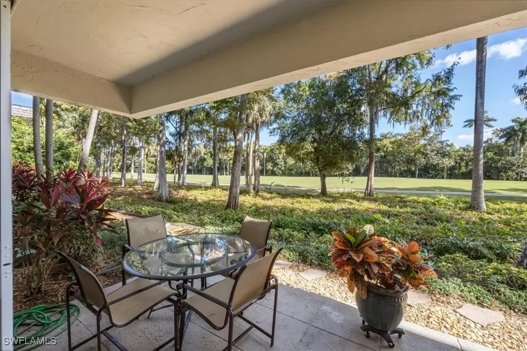 103 Clubhouse Drive Naples FL 34105