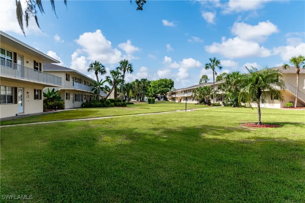 3325 Airport Road N Naples FL 34105