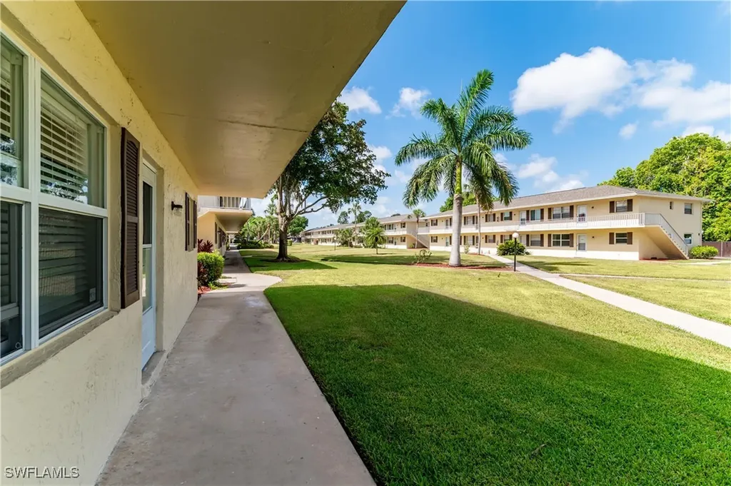 3325 Airport Road N Naples FL 34105