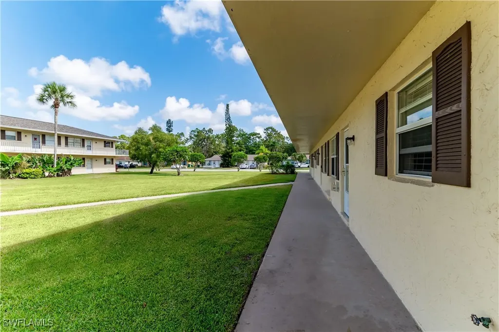 3325 Airport Road N Naples FL 34105