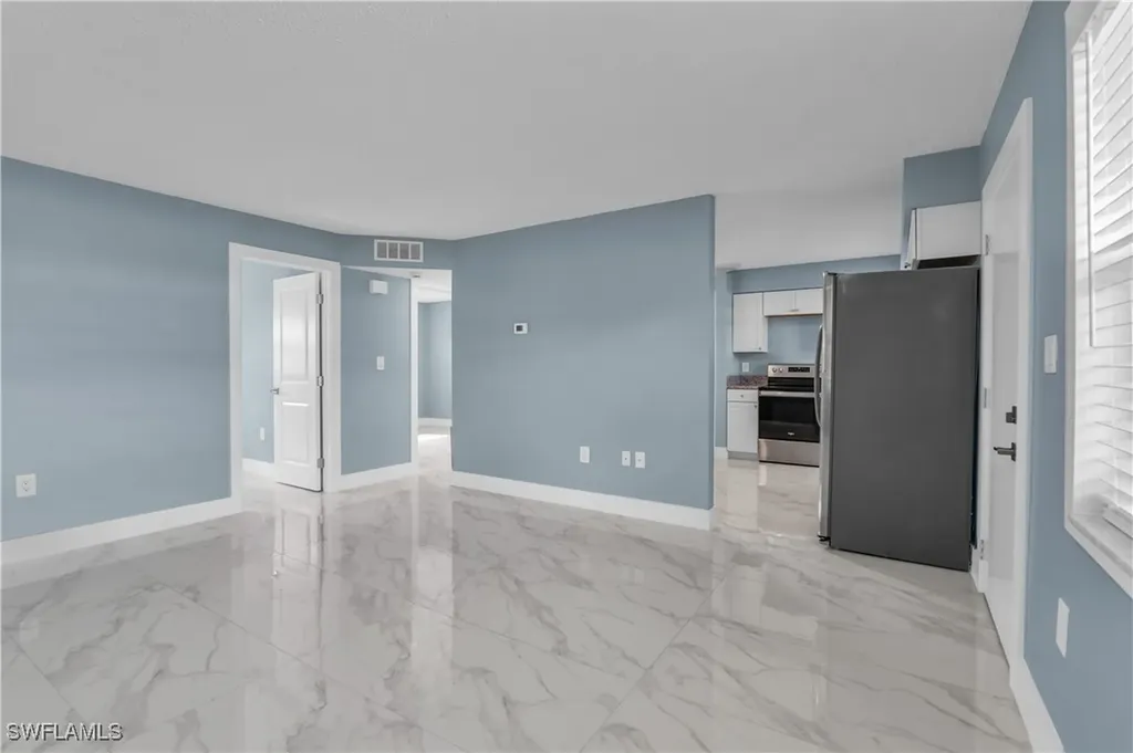 3325 Airport Road N Naples FL 34105