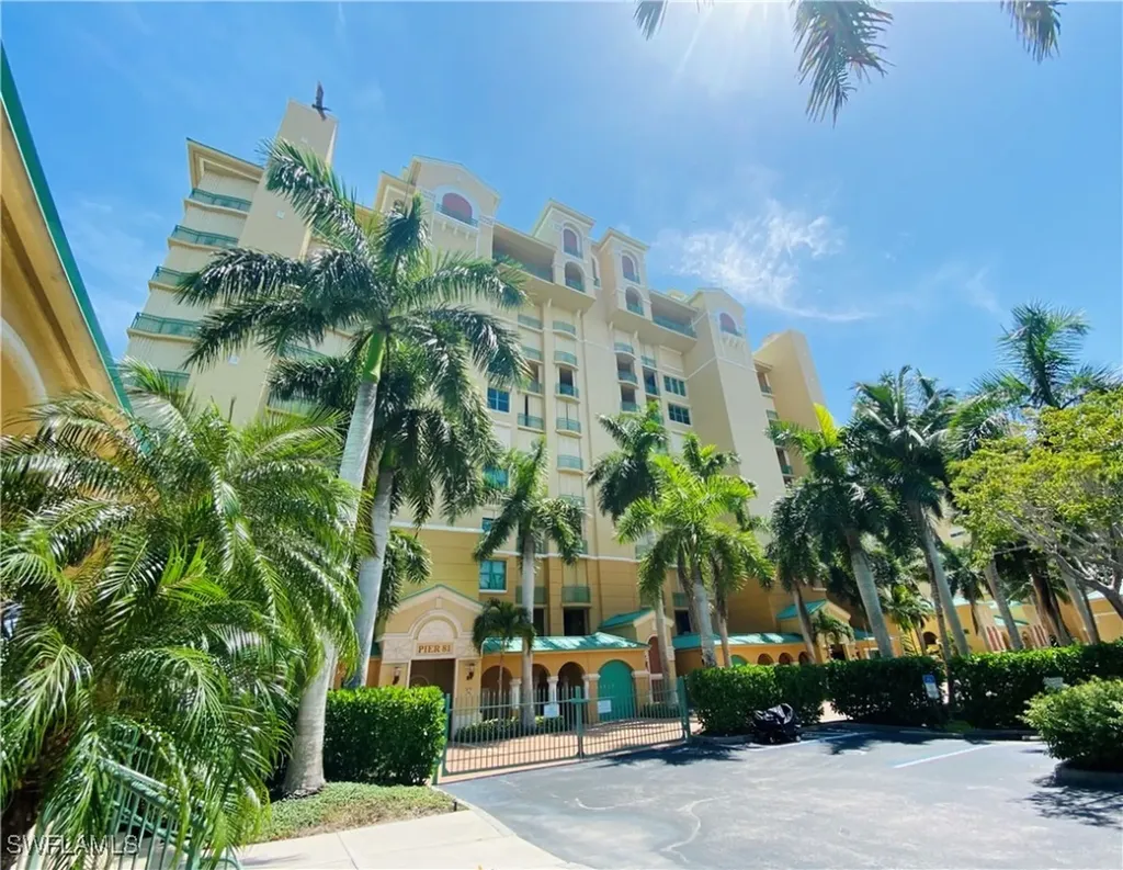 1081 Bald Eagle Drive Marco Island FL 34145