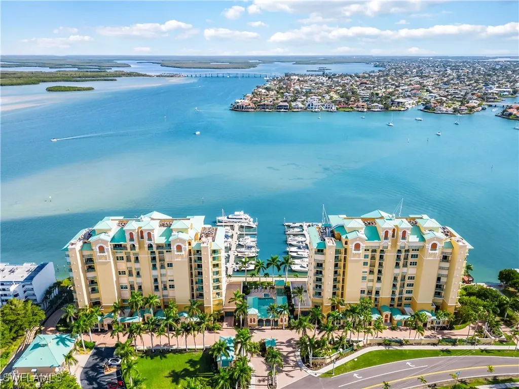 1081 Bald Eagle Drive Marco Island FL 34145