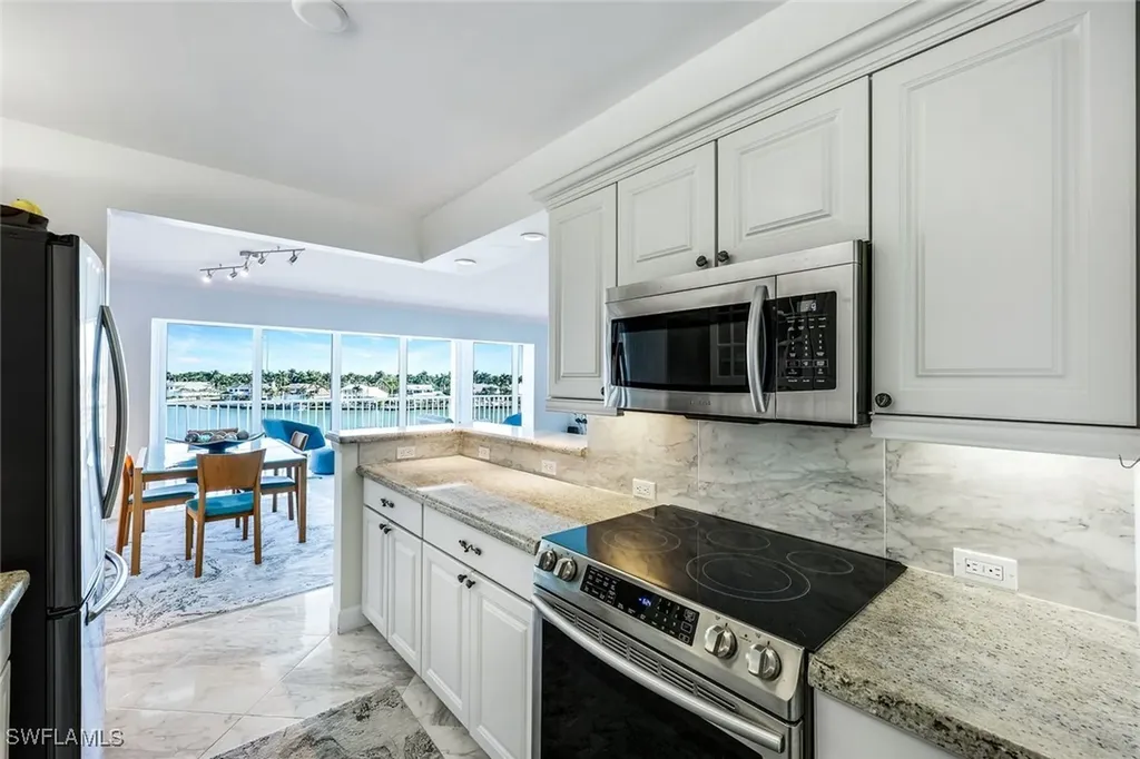 2750 Gulf Shore Boulevard N Naples FL 34103